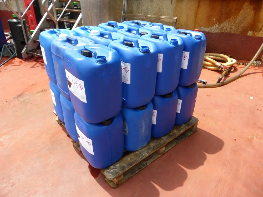 Produit de traitement eau piscine à Limoges